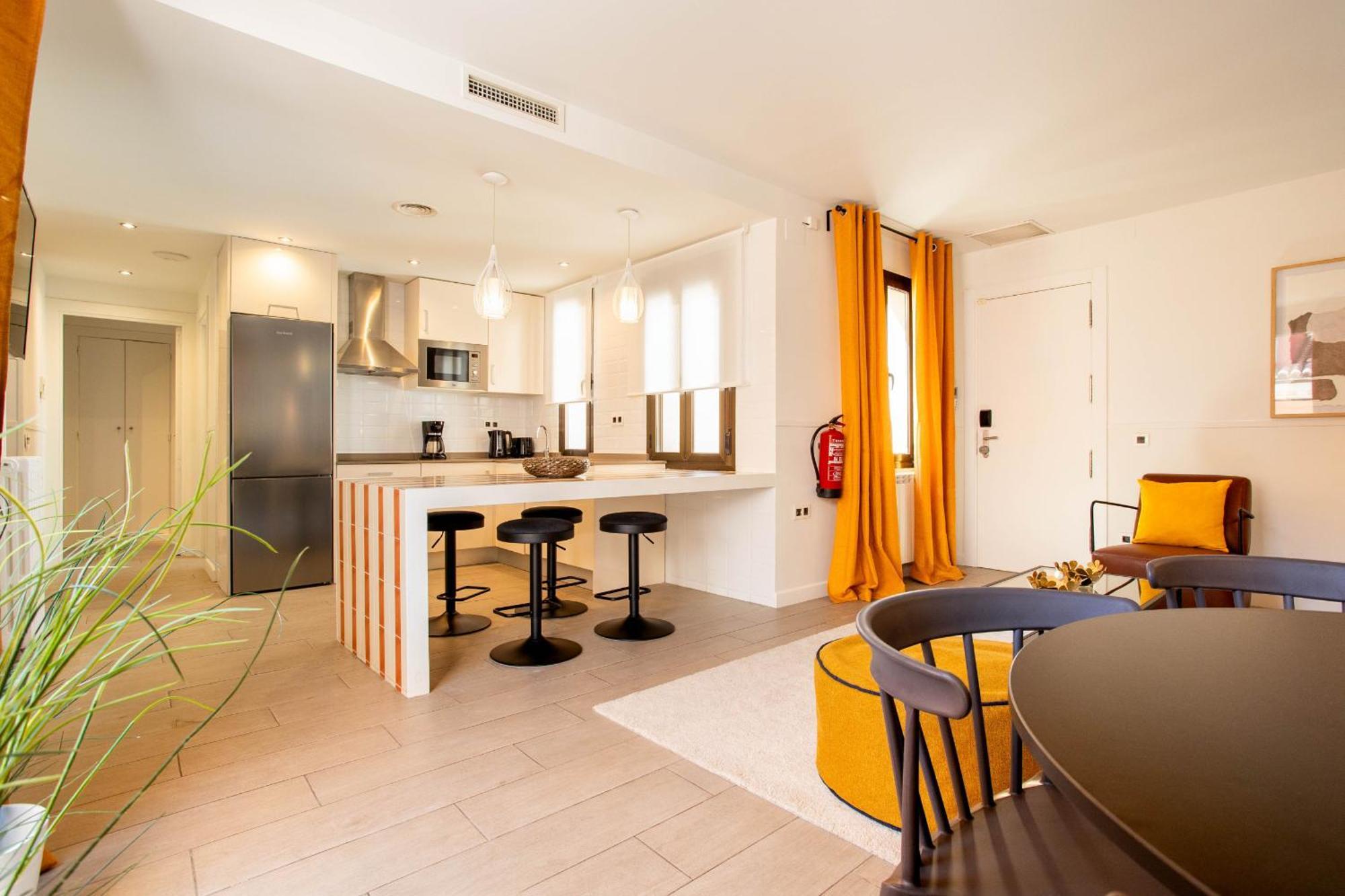 Apolo En Madrid Apartment Ngoại thất bức ảnh