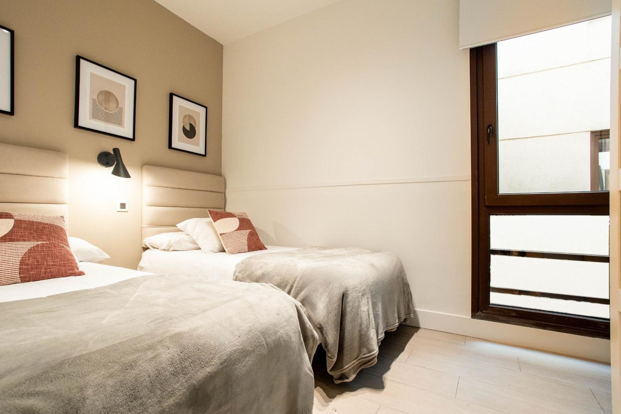 Apolo En Madrid Apartment Ngoại thất bức ảnh