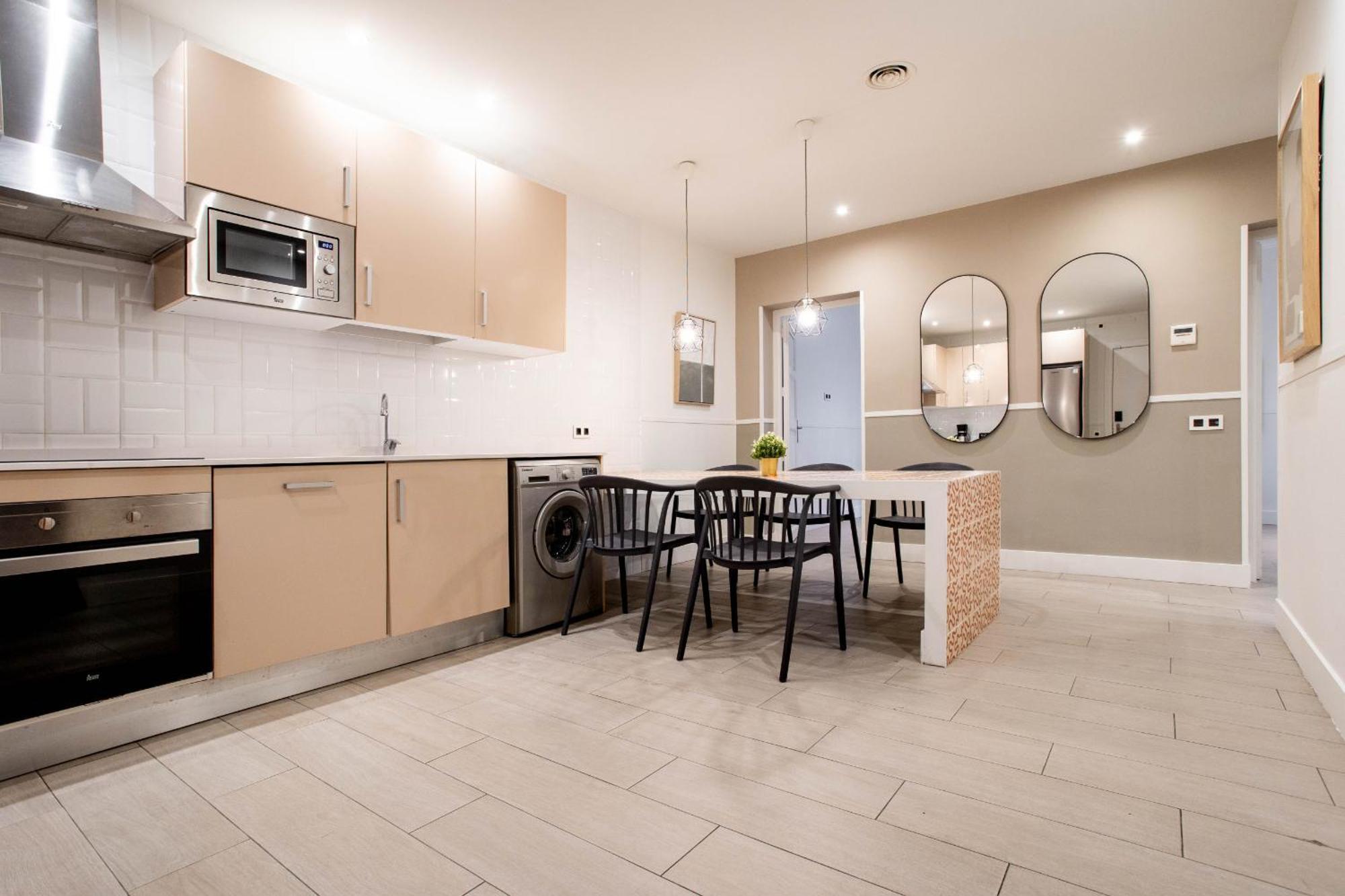 Apolo En Madrid Apartment Ngoại thất bức ảnh