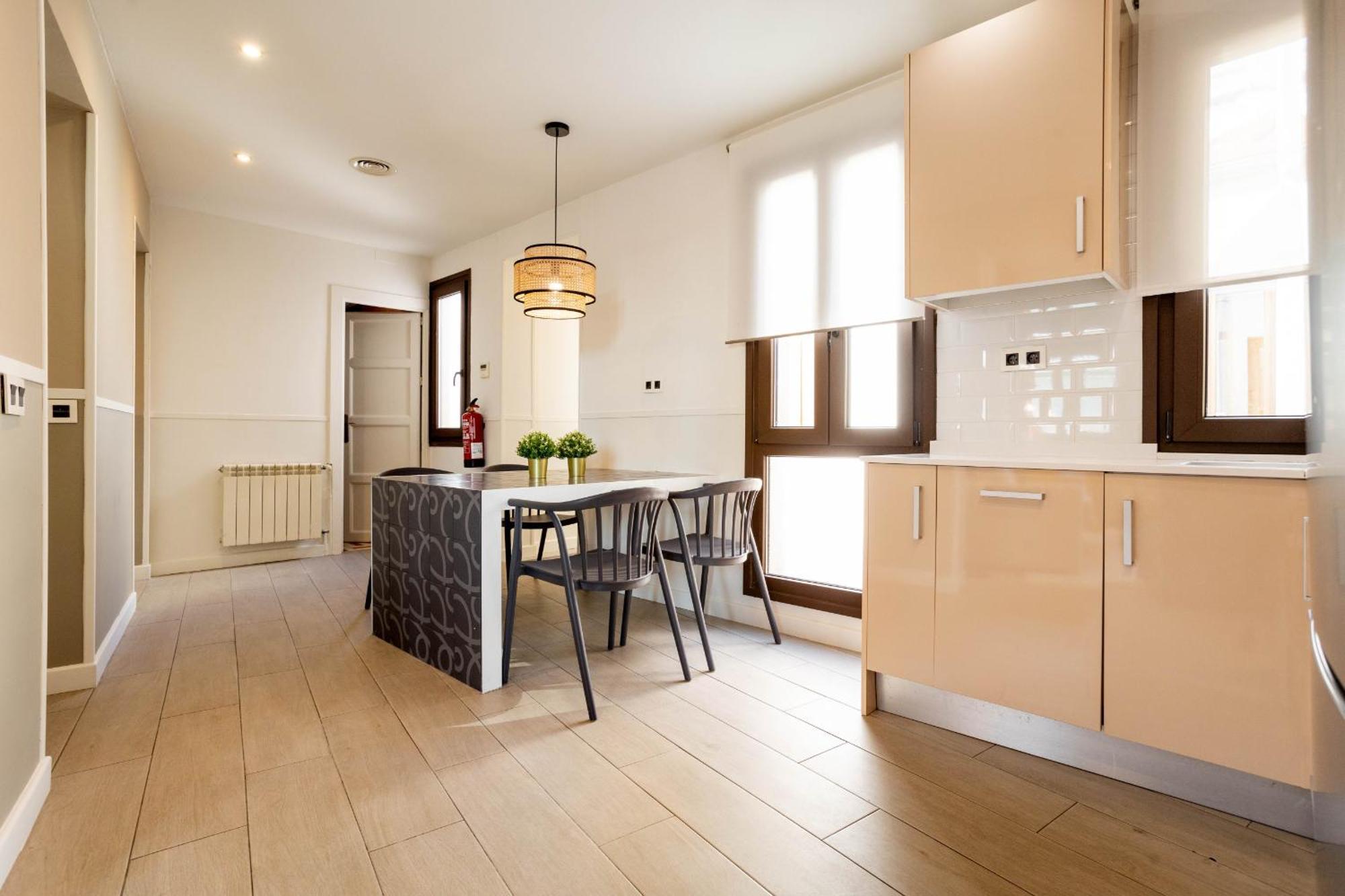 Apolo En Madrid Apartment Ngoại thất bức ảnh